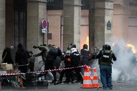 Filming Of Quentin Dupieux New Movie Full Phil - Paris