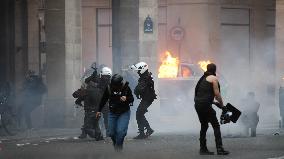 Filming Of Quentin Dupieux New Movie Full Phil - Paris