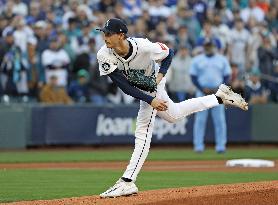 Baseball: AL Championship Series between Blue Jays and Mariners