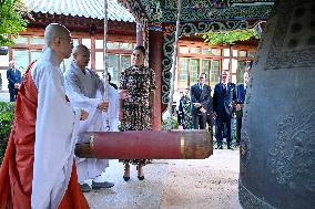 CROWN PRINCESS IN SEOUL