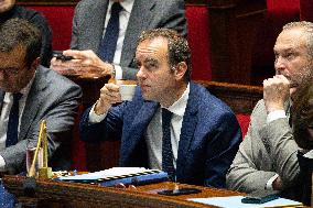 No-confidence motion against Prime Minister Lecornu government - Paris