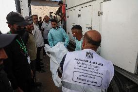 Bodies of Palestinians Handed Over from Israel to The Red Cross - Gaza