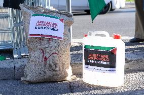 Rome, Sit-in during the World Food Day 2025 ceremony