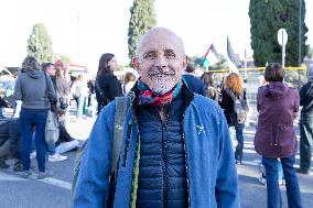 Rome, Sit-in during the World Food Day 2025 ceremony