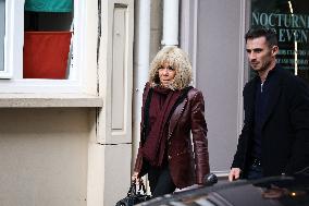 Exclu - Brigitte Macron Arrives at Matignon - Paris