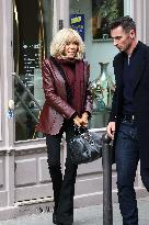 Exclu - Brigitte Macron Arrives at Matignon - Paris