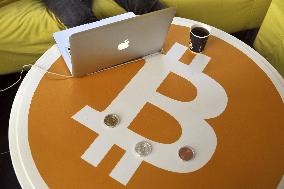 Illustration - Bitcoin