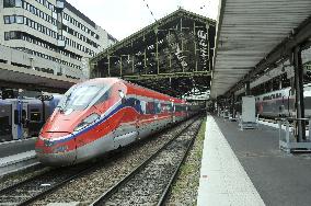 Illustration - Train