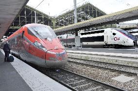 Illustration - Train