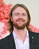 Netflix’s ‘Nobody Wants This’ season 2 Premiere