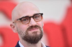 Netflix’s ‘Nobody Wants This’ season 2 Premiere