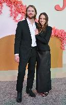 Netflix’s ‘Nobody Wants This’ season 2 Premiere