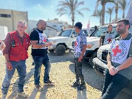 Gaza Receives Prisoner Bodies