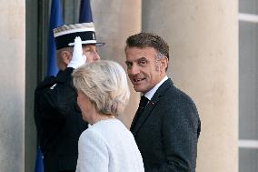 Emmanuel Macron welcomes Ursula von der Leyen at the Elysee FA