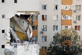Three Killed After Explosion at Apartment Block - Bucharest