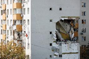 Three Killed After Explosion at Apartment Block - Bucharest