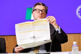 Government Ministers Present Budget Law In Rome