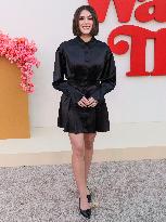 Nobody Wants This Season 2 Premiere - LA