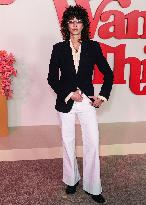 Nobody Wants This Season 2 Premiere - LA