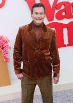 Nobody Wants This Season 2 Premiere - LA