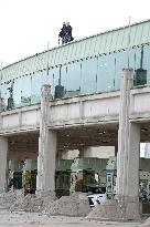 PM Mark Carney At Rainbow Bridge Border Crossing - Niagara Falls