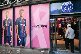 October rose at PSG - FA