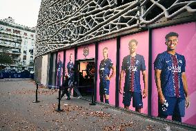 October rose at PSG - FA