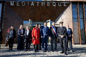 Vincent Jeanbrun visits sensitive HLM neighborhoods - Around Melun AJ