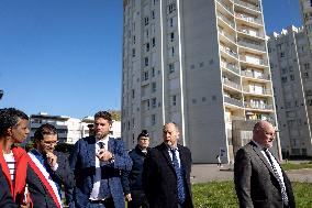 Vincent Jeanbrun visits sensitive HLM neighborhoods - Around Melun AJ