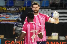 French Champ - Cesson Rennes v Usam Nîmes Gard