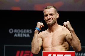 UFC Fight Night Weigh-In Event Ridder vs Allen - Vancouver