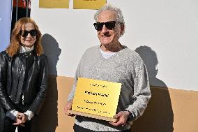 17th Lumiere Film Festival Michael Mann Unveils His Plaque On Film Makers Wall