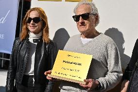 17th Lumiere Film Festival Michael Mann Unveils His Plaque On Film Makers Wall