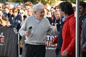 17th Lumiere Film Festival Sortie D Usines Lumiere Reenactment