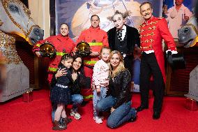 Tempo New Cirque D Hiver Bouglione - Paris