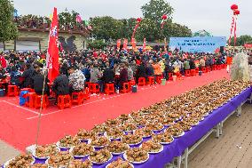 Hongze Lake Hairy Crabs