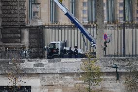 Robbery at the Louvre Museum - Paris