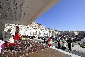 Pope Leo XIV Leads Mass For The Canonization Of 7 New Saints - Vatican