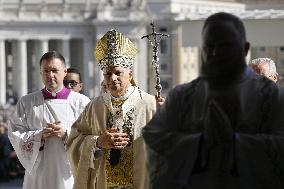 Pope Leo XIV Leads Mass For The Canonization Of 7 New Saints - Vatican