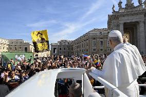 Pope Leo XIV Leads Mass For The Canonization Of 7 New Saints - Vatican