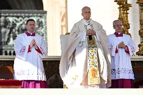 Pope Leo XIV Leads Mass For The Canonization Of 7 New Saints - Vatican
