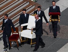 Pope Leo XIV Leads Mass For The Canonization Of 7 New Saints - Vatican