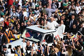 Pope Leo XIV Leads Mass For The Canonization Of 7 New Saints - Vatican