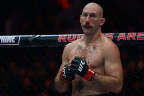 UFC Fight Night 262 - Allen v De Ridder