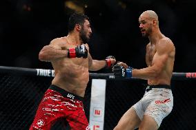 UFC Fight Night 262 - Allen v De Ridder