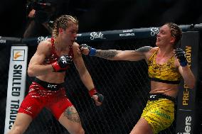 UFC Fight Night 262 - Allen v De Ridder