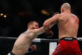 UFC Fight Night 262 - Allen v De Ridder