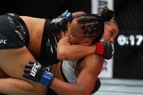 UFC Fight Night 262 - Allen v De Ridder