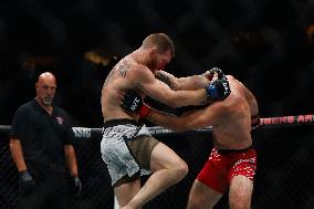 UFC Fight Night 262 - Allen v De Ridder
