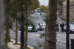 Robbery at the Louvre Museum - Paris